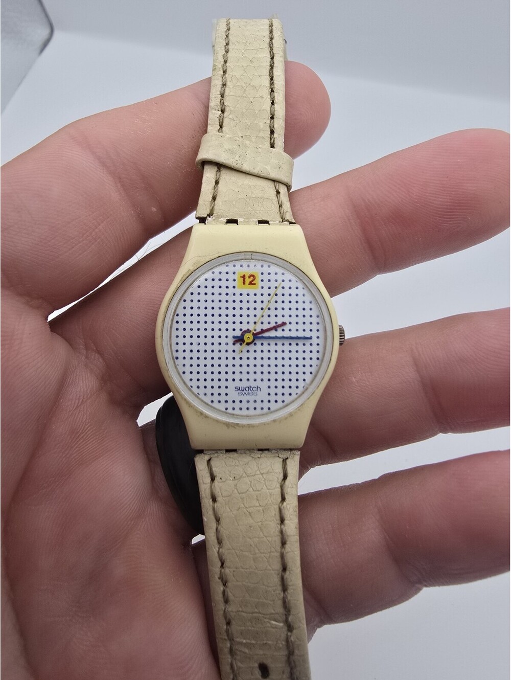 Vintage Swatch Dotted Swiss 1985 Watch GW104 Swiss Made